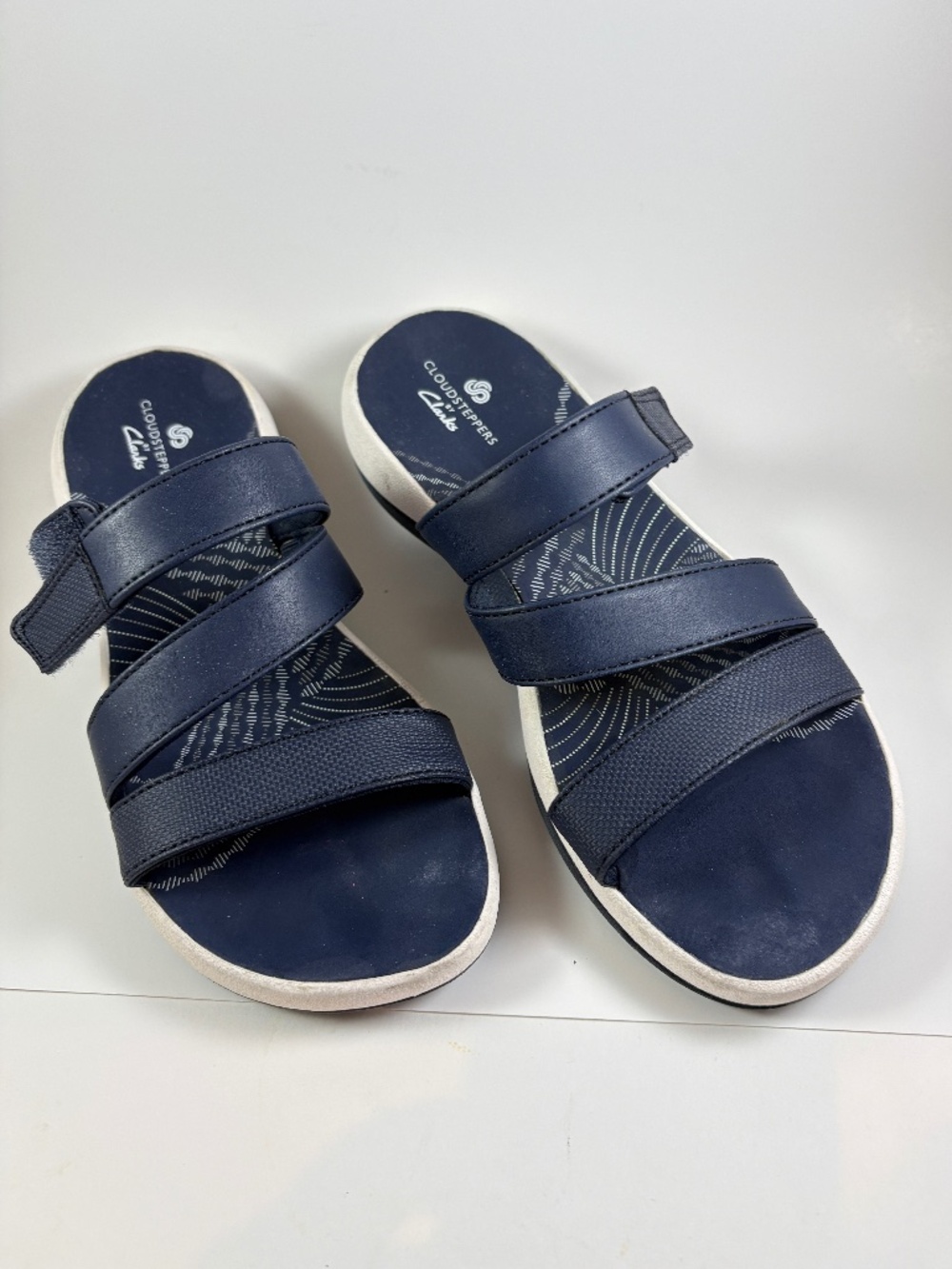 Clarks Women's Navy Cloudsteppers Slide Sandals / Size 7